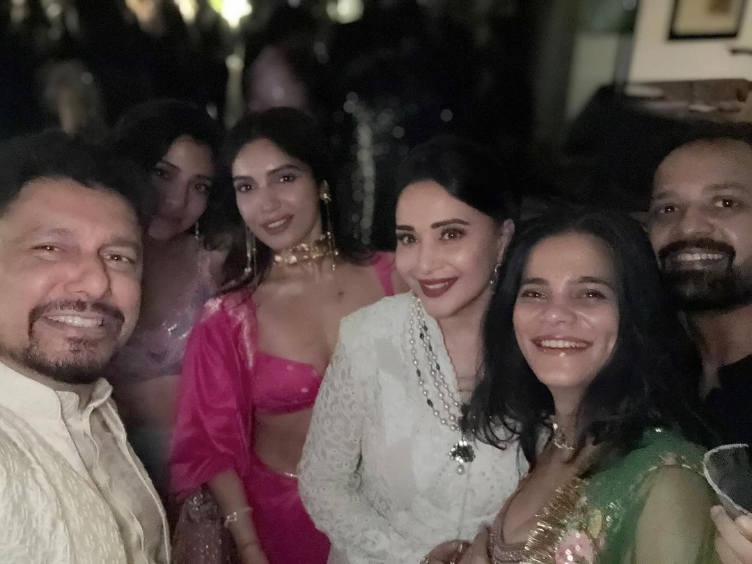 Madhuri Dixit with Bhumi Pednekar